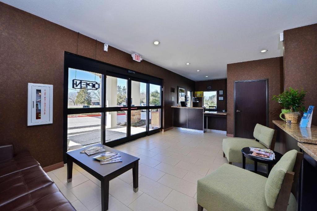 Americas Best Value Inn & Suites Cuero Esterno foto